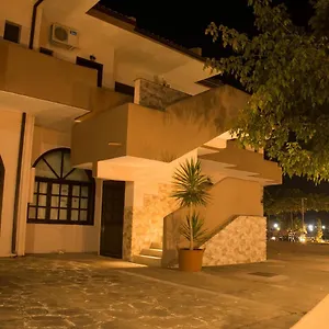  Apartment Palm Tree Griechenland